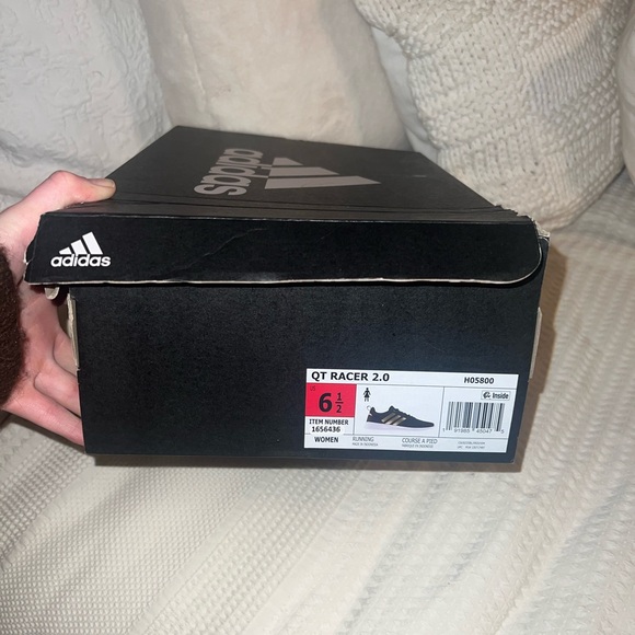 Adidas sneakers - Picture 6 of 6